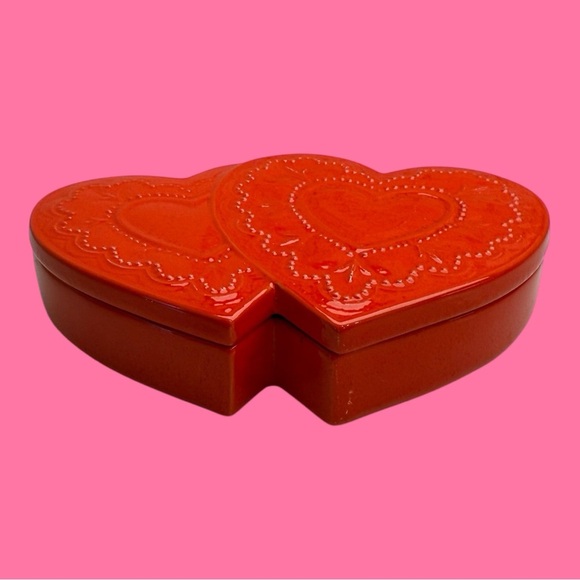 Vintage Double Heart Glazed Ceramic Lidded Container Red 1970s Trinket Box - Picture 1 of 12